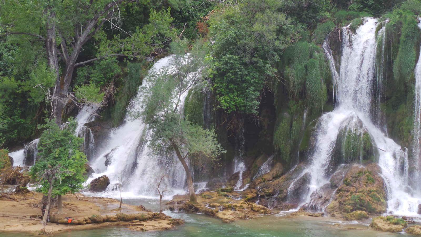 Kravica Waterfalls09